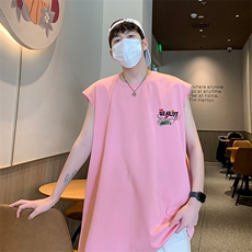 粉红色