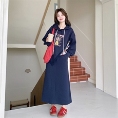 26春新款现-藏青撞色拼接流苏半身裙两件套2613-P180K288，女装套装/套裙，2B190