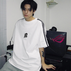 抖音得物高品质二开240克宽松纯棉美式潮牌三条杠织带短袖T恤图片
