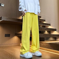 黄色