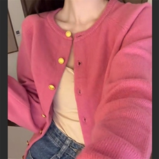 玫红色