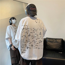 米白色