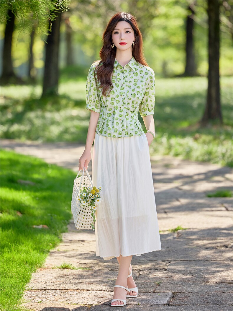 高级感时尚套装裙女春夏短袖绿花衬衫减龄半身裙两件套,女装套装/套裙,水衣源