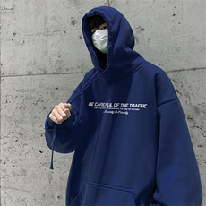 藏青色
