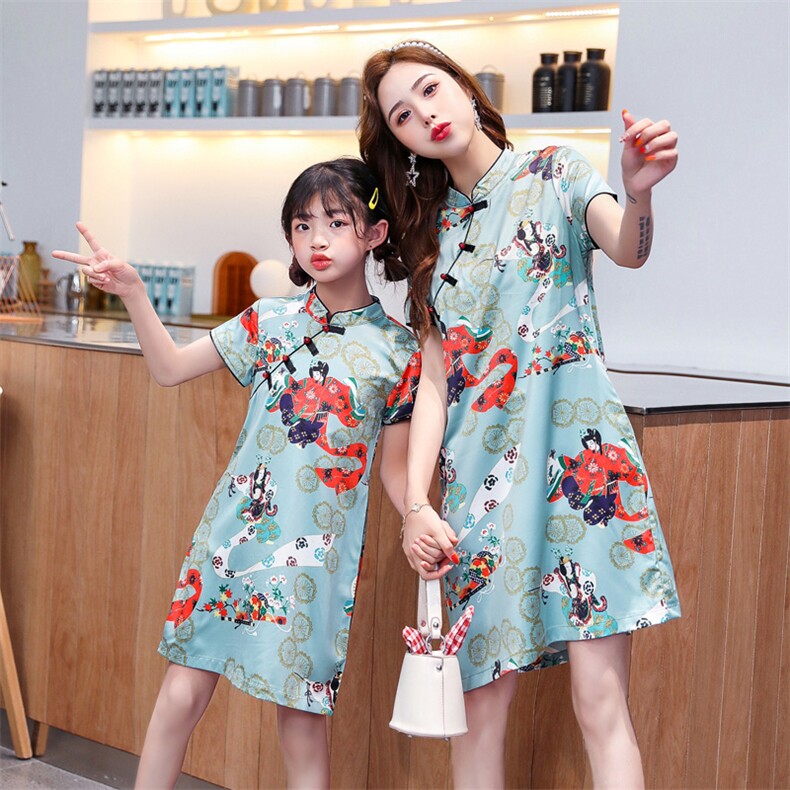 2021年夏季时尚仿真丝缎亲子旗袍连衣裙，童装亲子装，安之芮娜