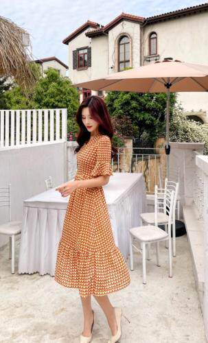 夏季新款碎花连衣裙，女装连衣裙，秀水百合