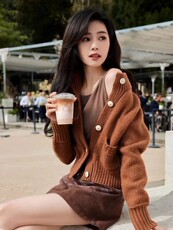 女士秋冬羊毛短款开衫羊毛舒适保暖，女装羊毛衫，悦玛羊绒