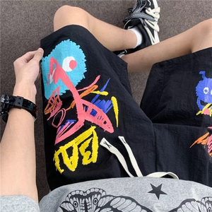 欧美涂鸦运动短裤男夏季潮牌oversize高街美式vibe多巴胺穿搭中裤图片