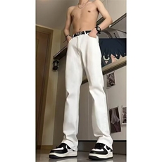 白色