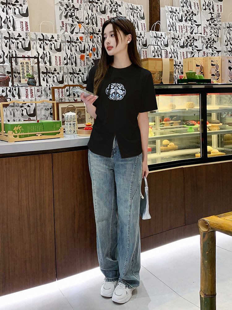 时尚开叉刺绣T恤修身显瘦短袖上衣,女装T恤,鑫慧