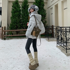 连帽泡芙短款羽绒服外套女冬季2025新款小个子巨好看白鸭绒面包服，女装羽绒服，韩然一族