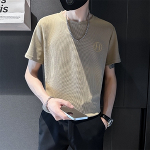 2023新款男装刺绣字母T恤潮男休闲T恤图片