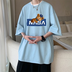 浅蓝色