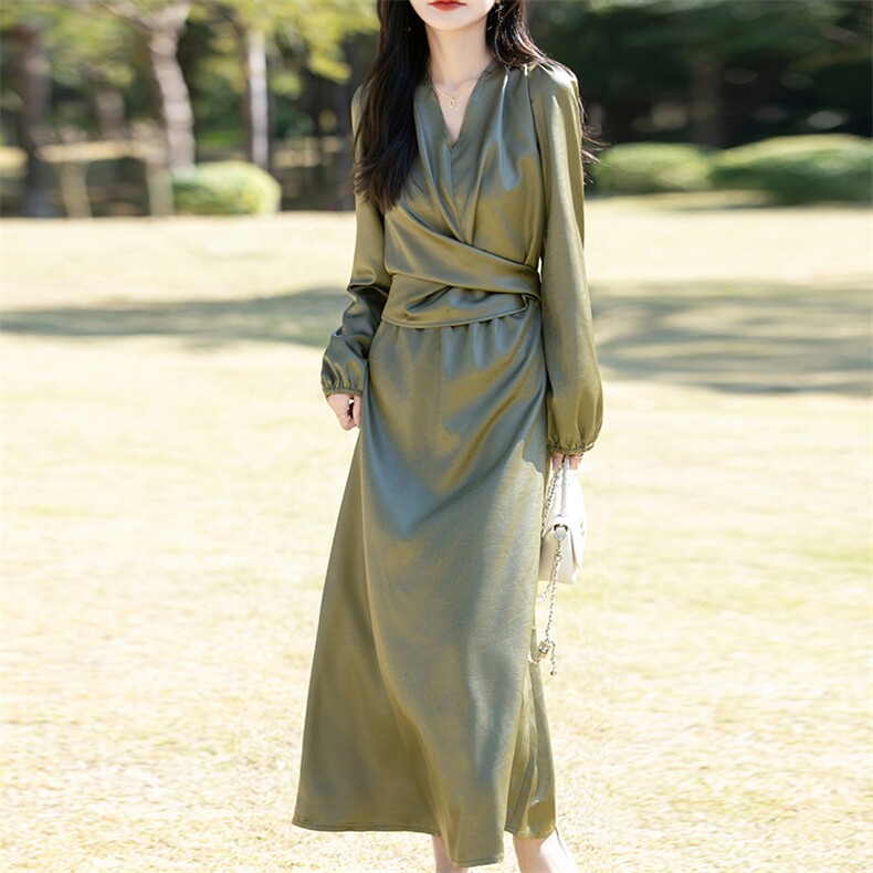V领高腰显瘦法式设计感连衣裙女2025春季新高级感系带气质中长裙,女装连衣裙,佳绒高端店