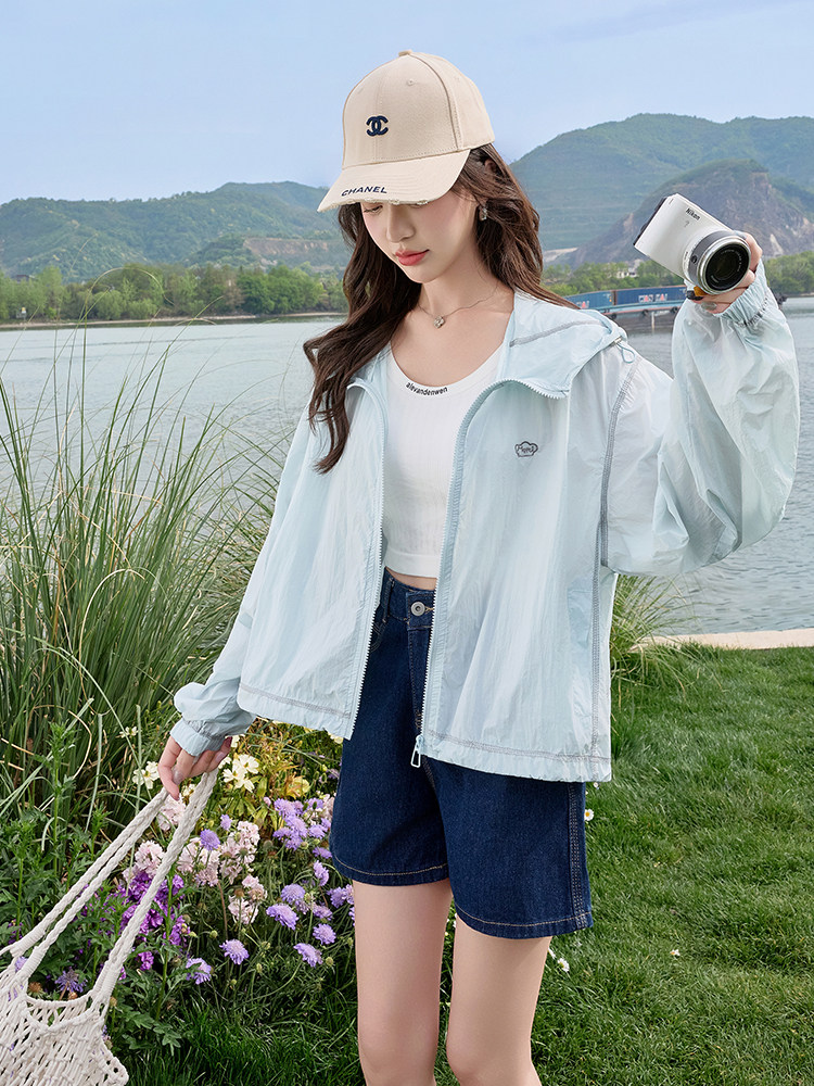 高端时尚防晒衣女2025夏季新款洋气宽松小个子连帽防晒冰感服外套,女装防晒衣,依路服饰