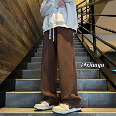 深棕色