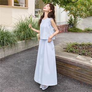 浅蓝色又酷又飒套装女2025夏季新款设计感马甲高腰半身裙两件套图片