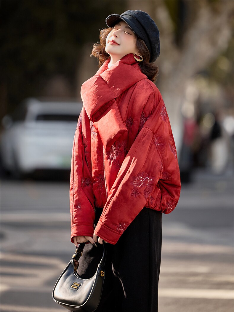水衣源889款刺绣带围脖短款夹棉棉服外套女,女装棉衣/棉服,水衣源