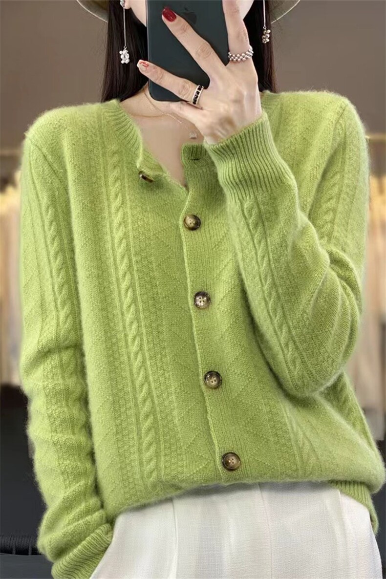 25秋冬新款绞花圆领100%纯羊毛开衫女纯色提花长袖羊绒衫宽松外套,针织衫/毛衣,萱芳婷羊绒