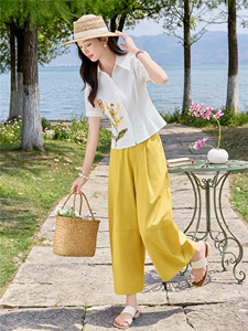 轻熟风时尚小翻领衬衫套装女2026夏气质印花上衣休闲裤两件套图片