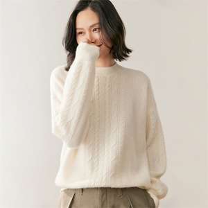 2025年秋季扭花圆领长袖针织衫套头上衣女图片