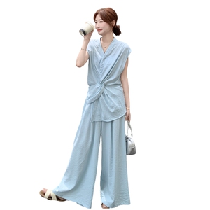 褶皱蓝色无袖衬衫阔腿裤套装女夏韩里韩气两件套爆款超火流行气质图片