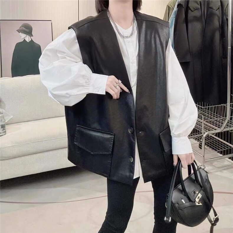 前两口袋皮马甲，女装马甲，卡薇尔