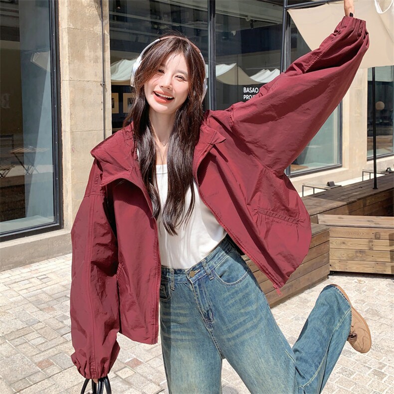 红连帽工装风衣短外套女春季新款时髦洋气炸街学院风冲锋衣,女装短外套,2D143