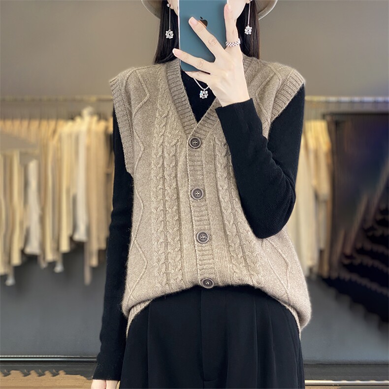 2024年秋冬季休闲/淑女V领单排扣百搭马甲V领麻花羊毛马甲开衫,女装马甲,丽特绒