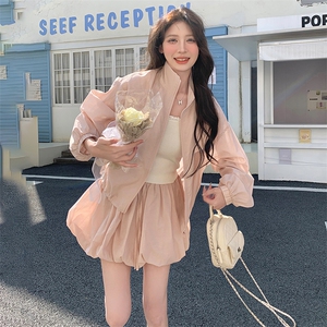 粉色短款上衣花苞裙套装女夏季甜美穿搭一整套防晒衣半身裙两件套图片