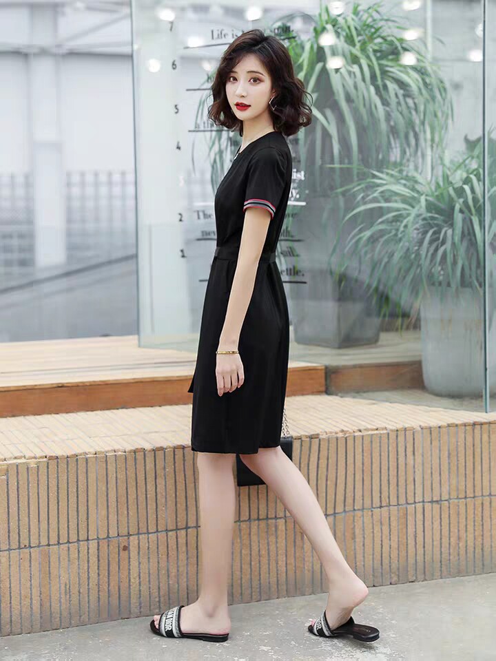 夏季黑色连衣裙女中长款2022年新款夏装女装休闲时尚夏天气质裙子,女装连衣裙,潮品会