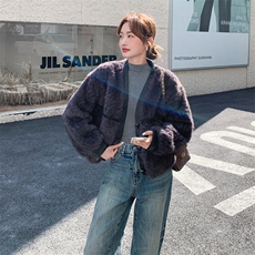 新款花狐皮毛一体牛短款外套2C267-970-P200-K298，女装短外套，茵姿媚