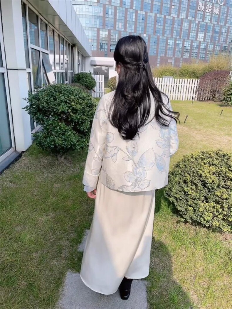 泰靡(2F) TM2F151930