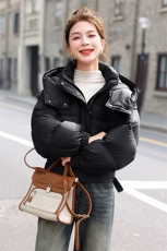 欧货潮牌短款羽绒服女2025冬季新款白鸭绒加厚宽松连帽面包服外套，女装羽绒服，意芙