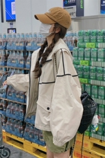 独特漂亮短款冲锋衣女春秋2025年超火好看设计感小众休闲夹克外套，女装短外套，2C322