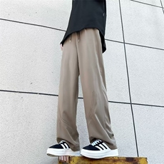 卡其色