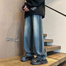 蓝色