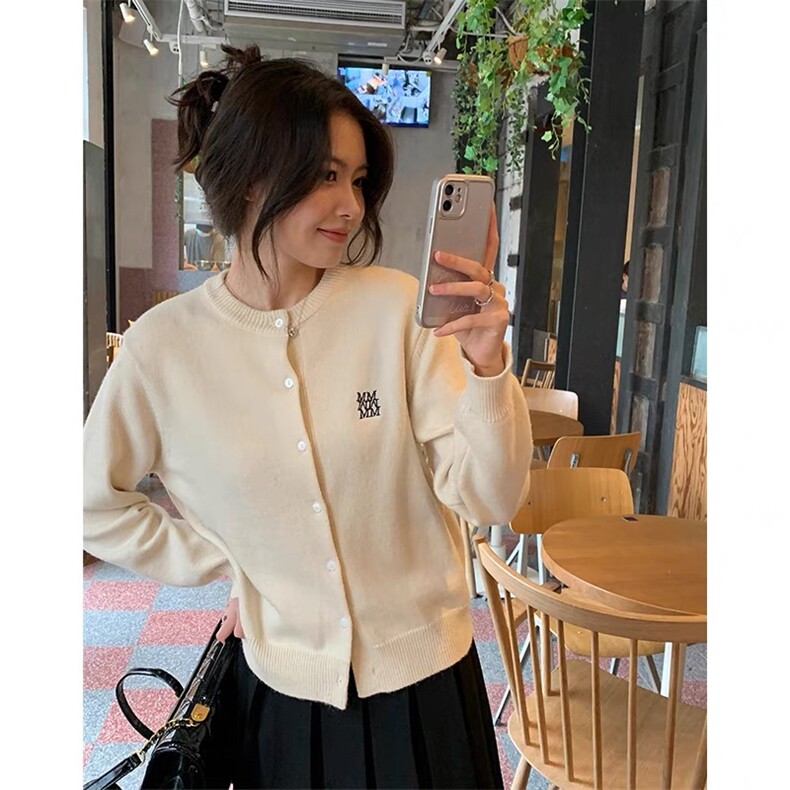 M刺绣开衫，女装针织衫/毛衣，美莎羊绒