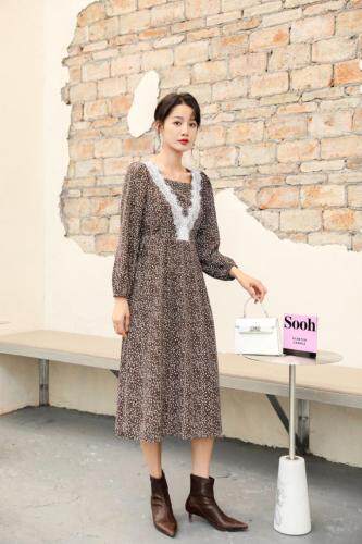 2021春季新品韩系小碎花连衣裙，女装连衣裙，荷塘月色