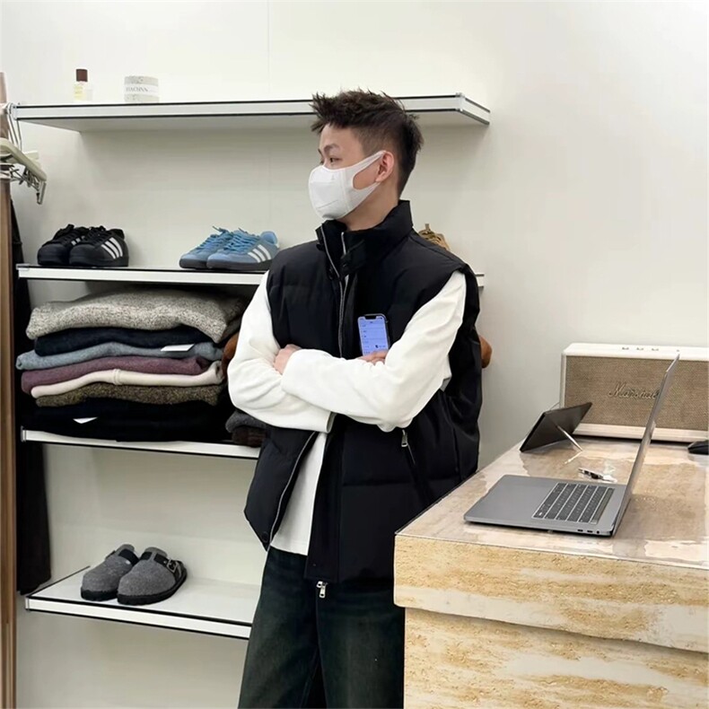 现货5W件冬季三防硬挺boxy短款立领棉衣马夹外套加厚马甲保暖棉服,男装棉衣,电商A443