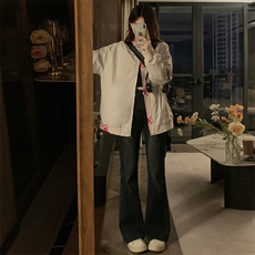 白色