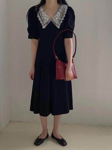 法式显瘦花领连衣裙，女装连衣裙，AND WITH