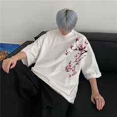 米白色