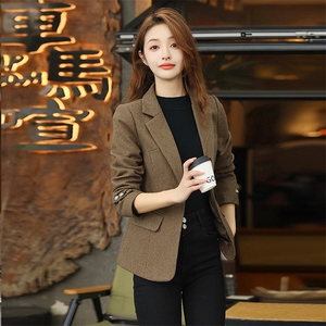 小西装外套女短款2025年春秋新款时尚小个子洋气休闲职业西装上衣图片