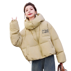 新款冬装连帽白鸭绒羽绒服短款宽松面包服图片