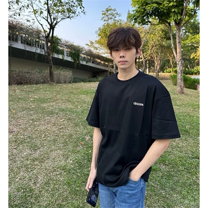 抖音得物供货210克现货宽松纯棉美式潮牌印花落肩袖纯棉T恤AT2155图片