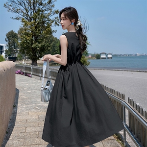 法式度假风背心连衣裙女2025年夏季新款欧若风蓝色无袖长裙子图片
