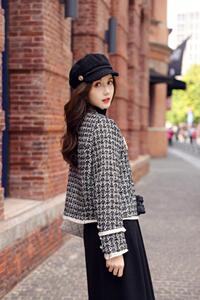 90绒小香风羽绒服图片