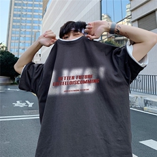 深灰色