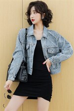 牛仔外套女宽松短款2025年春秋新款韩版小个子休闲减龄bf夹克上衣，女装牛仔外套，纯色衣恋